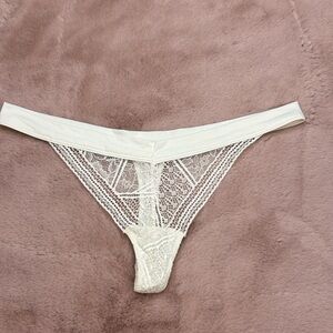 Auden Thong Panty L